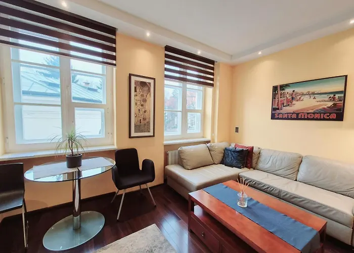 Krakowskie Przedmiescie 57 Residence Warszawa, Near Old Town